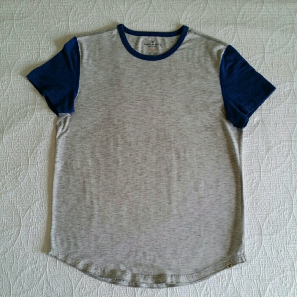 American Eagle Outfitters men's jersey t-shirt